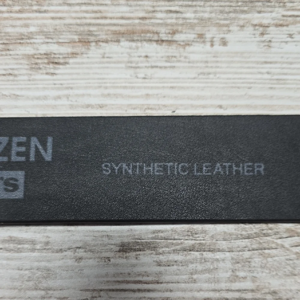 Denizen® from Levi’s® Men’s Belt – Black (Size M 34–36)